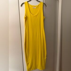 Yellow Sleeveless Scoop Neck Midi Dress